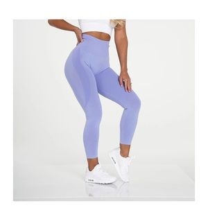NVGTN Periwinkle Contour Seamless Leggings - size small